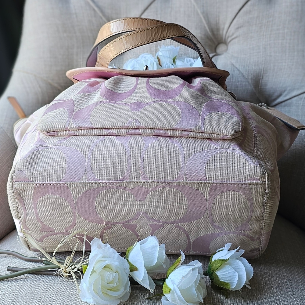 Vintage Coach Signature Leah Shoulder/Tote Bag (Pink) - Picture 8 of 16